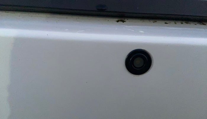 2016 Maruti Swift LXI (O), Petrol, Manual, 64,386 km, Parking Camera