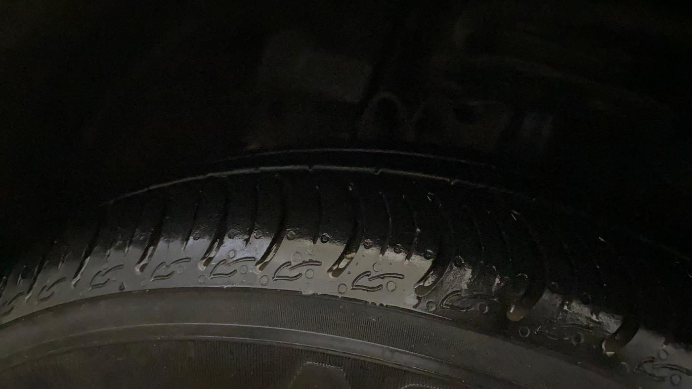 2022 Tata TIGOR XZ PLUS CNG LEATHERETTE PACK, CNG, Manual, 48,894 km, Left Front Tyre Tread