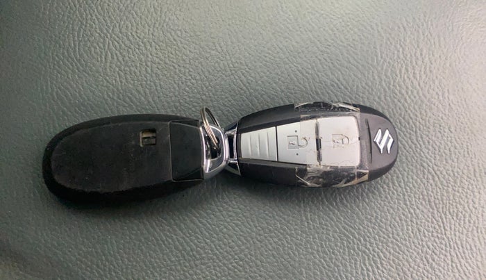 2016 Maruti Baleno ALPHA PETROL 1.2, Petrol, Manual, 56,200 km, Key Close Up