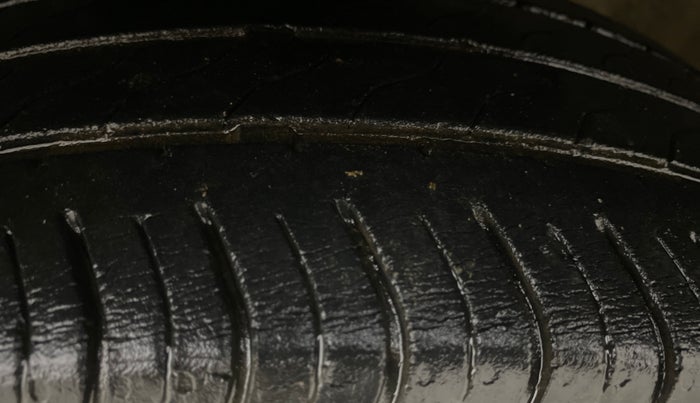 2021 Honda Amaze 1.2L I-VTEC VX CVT, Petrol, Automatic, 39,231 km, Left Front Tyre Tread