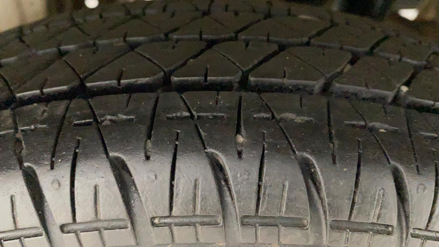 2020 Maruti Alto LXI OPT CNG, CNG, Manual, 84,644 km, Right Rear Tyre Tread