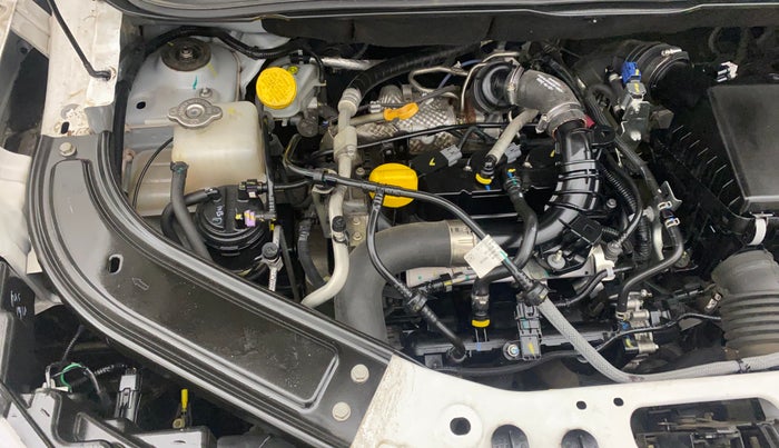 2021 Renault Kiger RXT TURBO CVT, Petrol, Automatic, 25,660 km, Engine View - Right