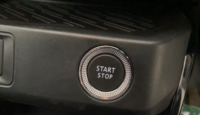 2021 Renault Kiger RXT TURBO CVT, Petrol, Automatic, 25,660 km, Keyless Start/ Stop Button