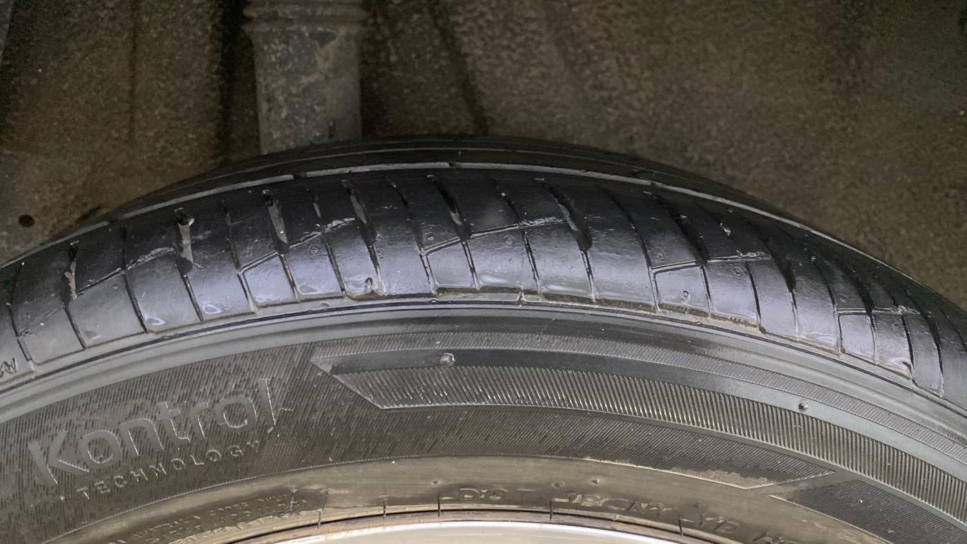 2019 Hyundai Verna 1.6 VTVT SX O, Petrol, Manual, 21,169 km, Right Rear Tyre Tread
