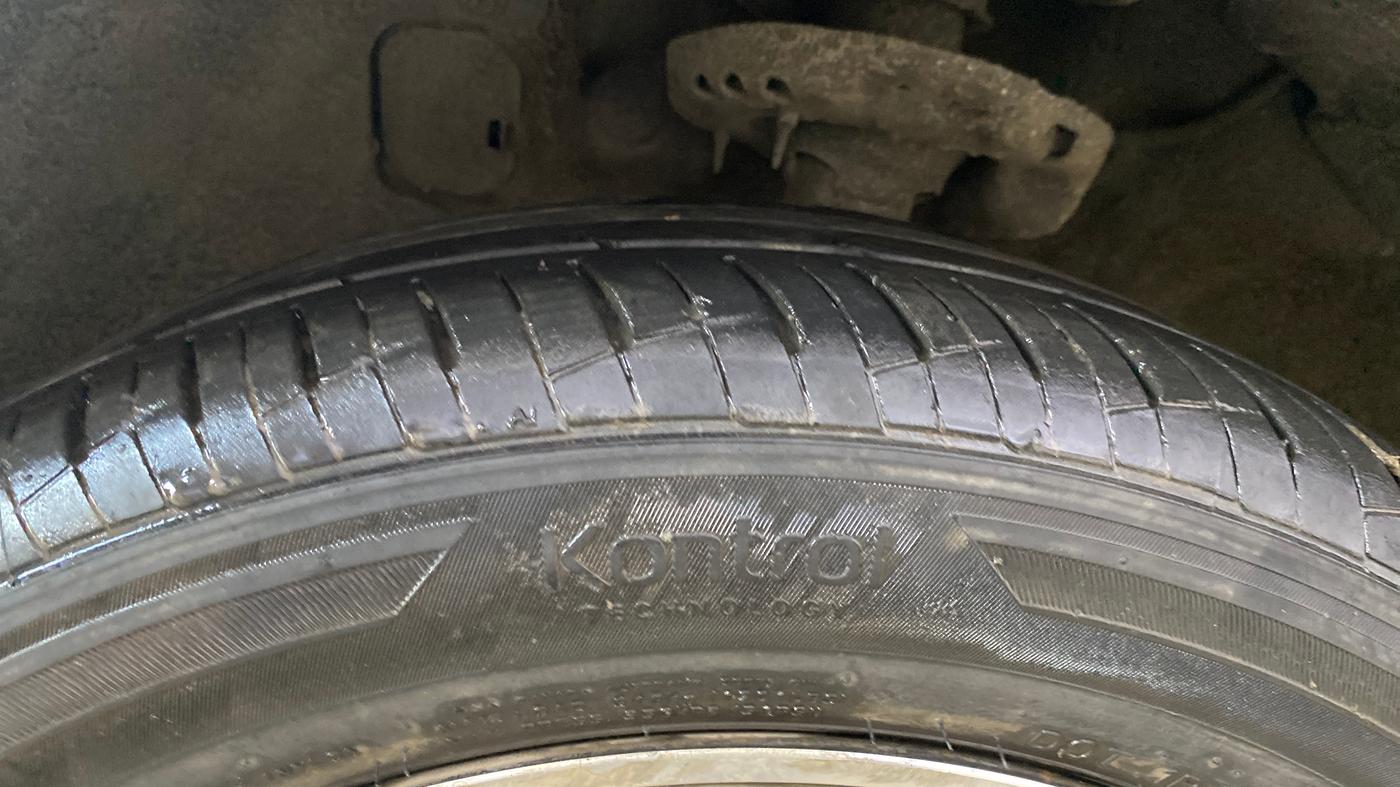 2019 Hyundai Verna 1.6 VTVT SX O, Petrol, Manual, 21,169 km, Left Front Tyre Tread