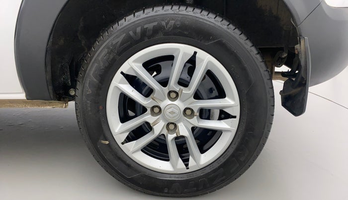 2022 Renault TRIBER RXT, Petrol, Manual, 14,386 km, Left Rear Wheel