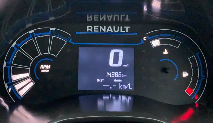 2022 Renault TRIBER RXT, Petrol, Manual, 14,386 km, Odometer Image
