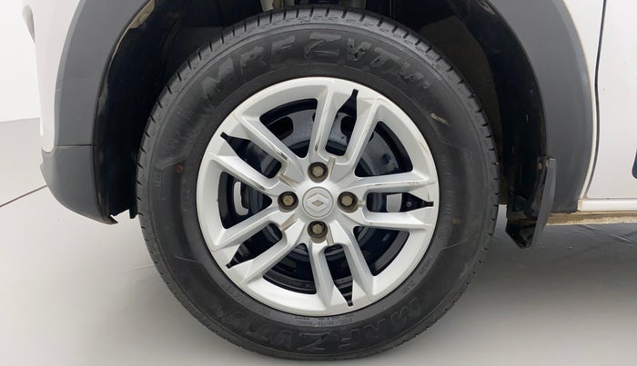2022 Renault TRIBER RXT, Petrol, Manual, 14,386 km, Left Front Wheel