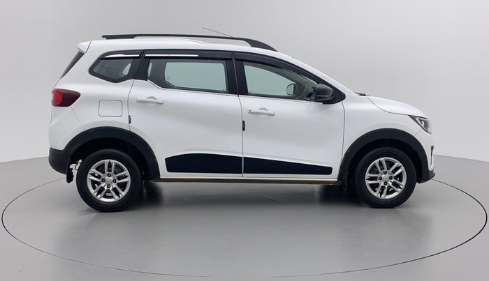 2022 Renault TRIBER RXT, Petrol, Manual, 14,386 km, Right Side View