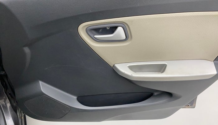 2015 Maruti Alto K10 VXI, Petrol, Manual, 17,120 km, Driver Side Door Panels Control