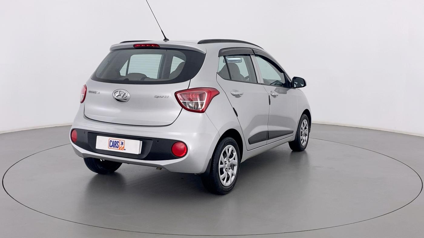 2018 Hyundai Grand i10 SPORTZ 1.2 KAPPA VTVT, Petrol, Manual, 19,102 km, Right Back Diagonal