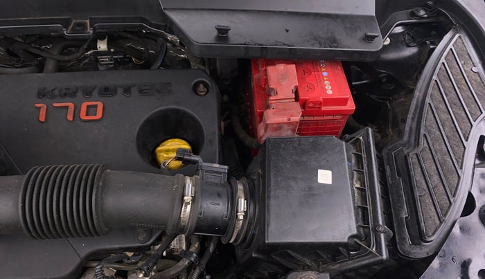 2022 Tata Safari XZ PLUS DARK EDITION, Diesel, Manual, 46,235 km, Engine View - Left