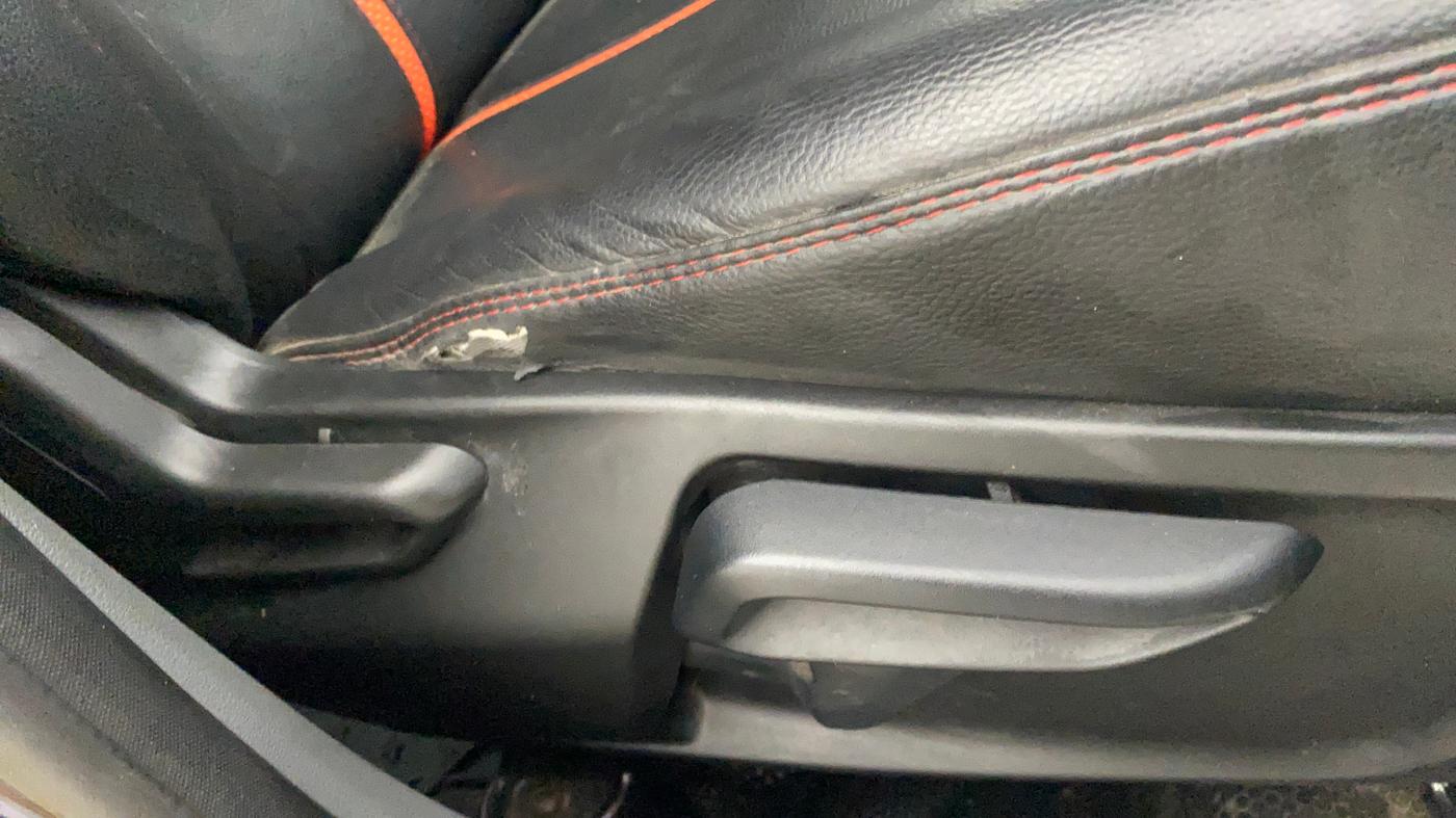 2021 Tata TIGOR XZA PLUS PETROL, Petrol, Automatic, 22,399 km, Driver Side Adjustment Panel