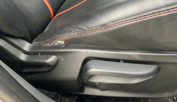 2021 Tata TIGOR XZA PLUS PETROL, Petrol, Automatic, 22,322 km, Driver Side Adjustment Panel