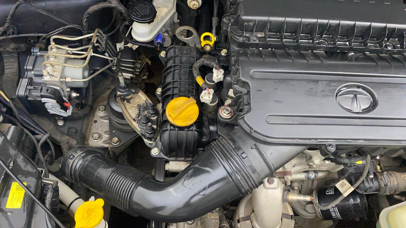 2021 Tata TIGOR XZA PLUS PETROL, Petrol, Automatic, 22,399 km, Engine View - Right