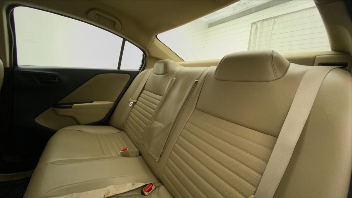 2014 Honda City 1.5L I-VTEC SV, Petrol, Manual, 69,900 km, Right Side Rear Door Cabin