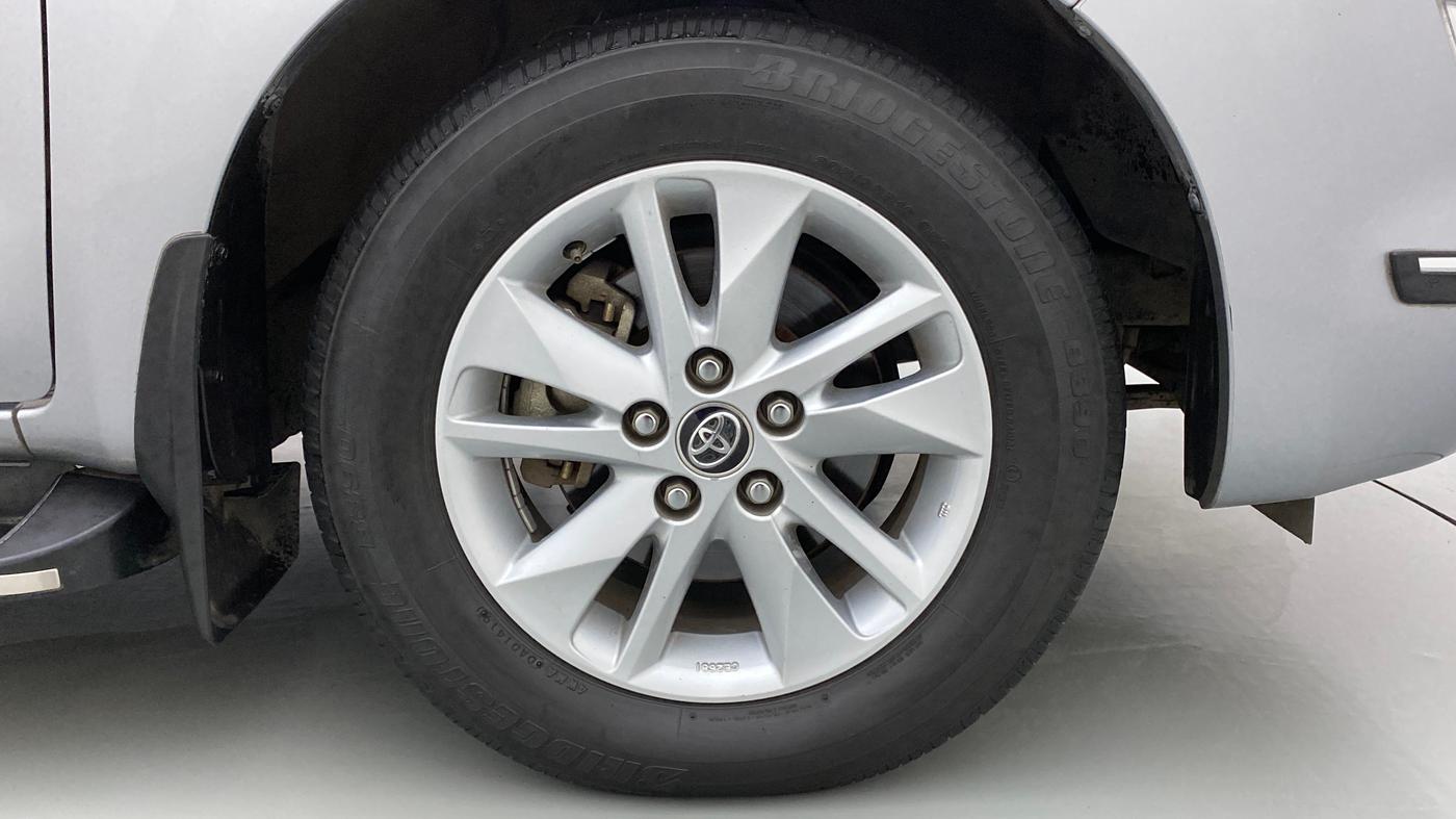 2019 Toyota Innova Crysta 2.8 GX AT 8 STR, Diesel, Automatic, 28,059 km, Right Front Wheel