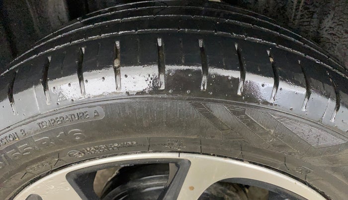 2023 Toyota Glanza G, CNG, Manual, 33,695 km, Right Rear Tyre Tread