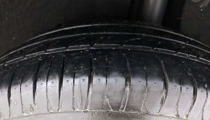 2019 Maruti Baleno DELTA PETROL 1.2, Petrol, Manual, 66,744 km, Left Rear Tyre Tread