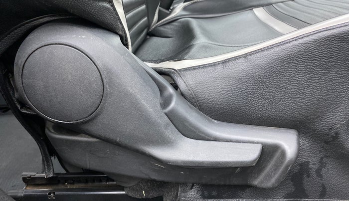 2019 Maruti Baleno DELTA PETROL 1.2, Petrol, Manual, 66,744 km, Driver Side Adjustment Panel