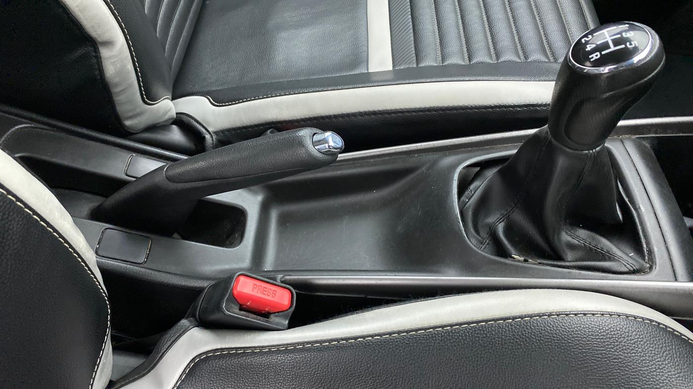 2019 Maruti Baleno DELTA PETROL 1.2, Petrol, Manual, 66,744 km, Gear Lever