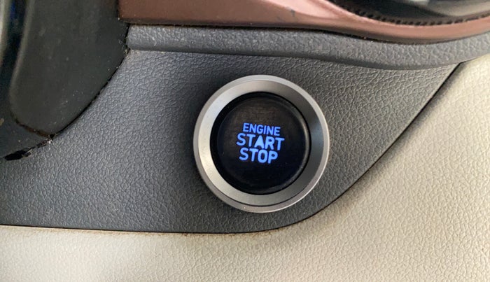 2022 Hyundai AURA SX PLUS 1.2 AMT, Petrol, Automatic, 67,386 km, Keyless Start/ Stop Button