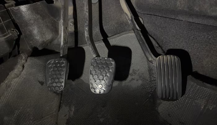 2022 Tata Tiago XT CNG, CNG, Manual, 79,150 km, Pedals