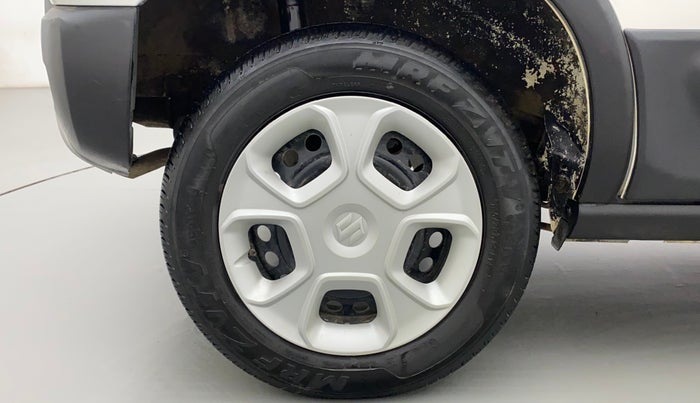 2020 Maruti S PRESSO VXI PLUS AMT, Petrol, Automatic, 18,801 km, Right Rear Wheel