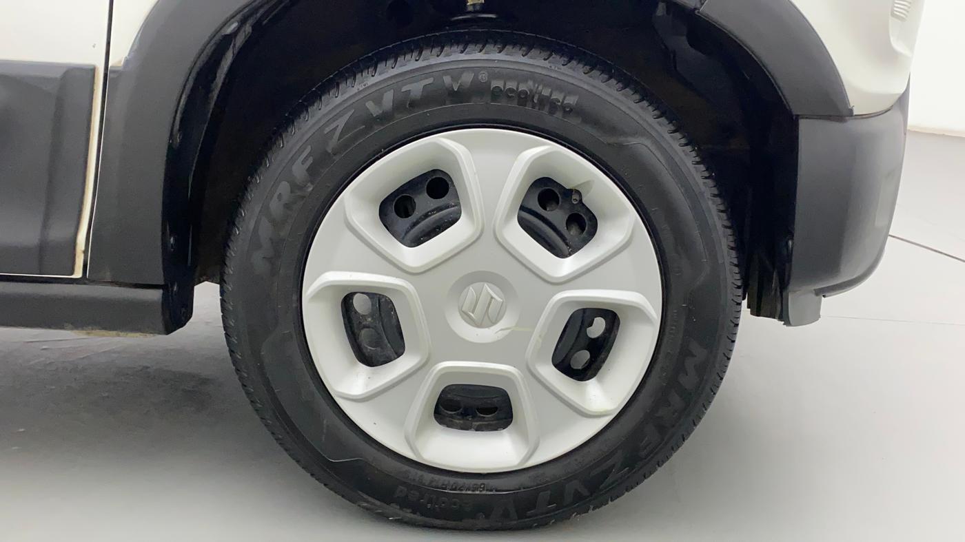 2020 Maruti S PRESSO VXI PLUS AMT, Petrol, Automatic, 18,801 km, Right Front Wheel