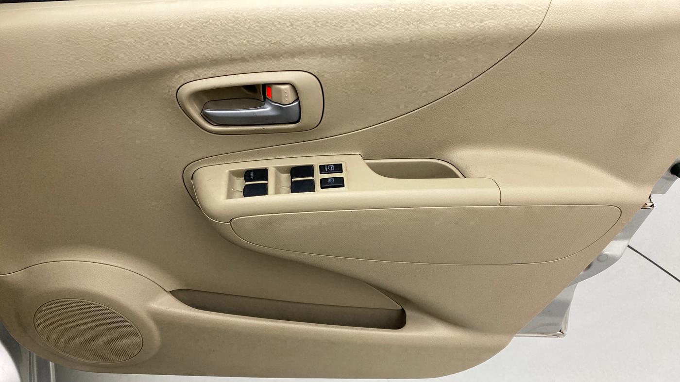 2013 Maruti A Star VXI ABS AT, Petrol, Automatic, 46,530 km, Driver Side Door Panels Control
