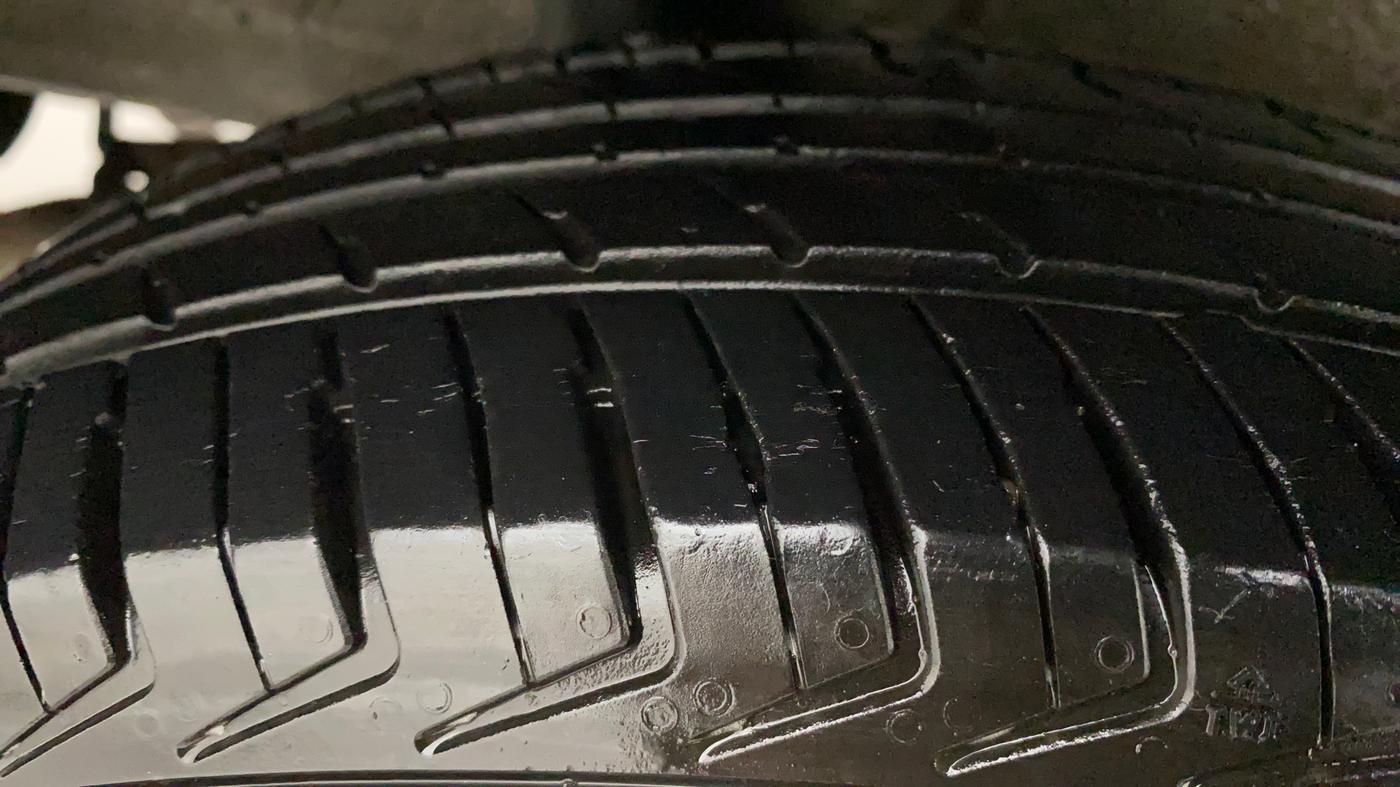 2022 Maruti New Wagon-R LXI 1.0, Petrol, Manual, 20,629 km, Right Rear Tyre Tread