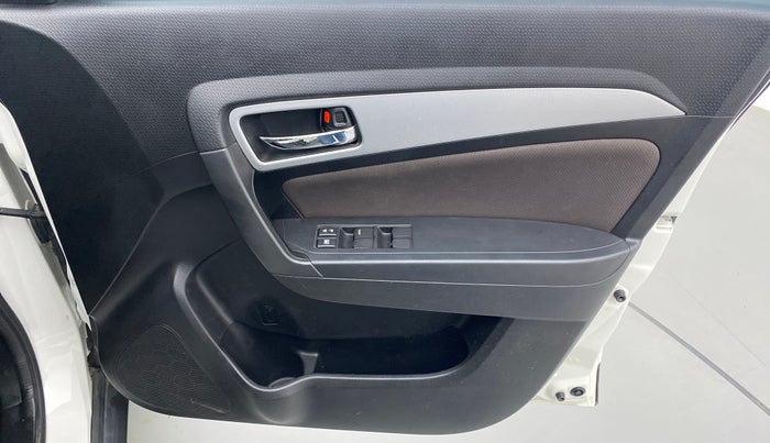 2022 Toyota URBAN CRUISER HIGH GRADE MT, Petrol, Manual, 16,992 km, Driver Side Door Panels Control