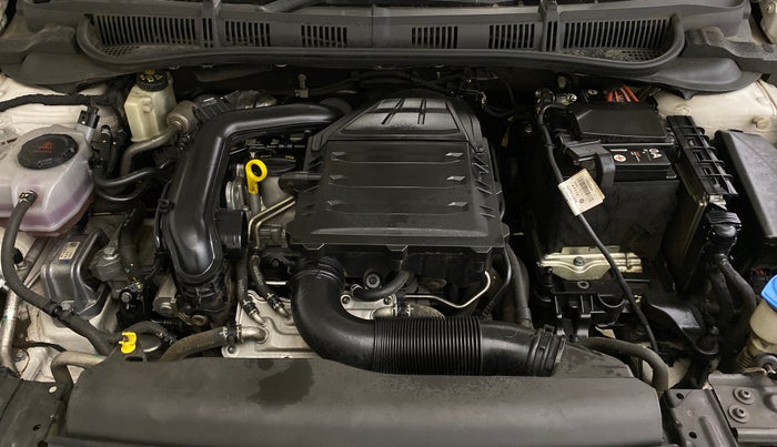 2022 Skoda SLAVIA STYLE 1.0L TSI MT, Petrol, Manual, 46,726 km, Engine View