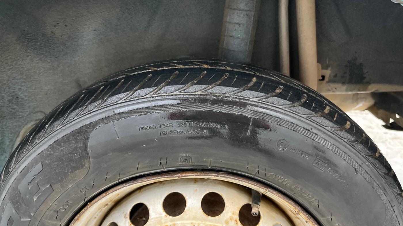 2014 Datsun Go A, Petrol, Manual, 58,717 km, Left Rear Tyre Tread