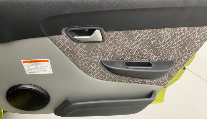 2016 Maruti Alto 800 LXI CNG, CNG, Manual, 48,208 km, Driver Side Door Panels Control