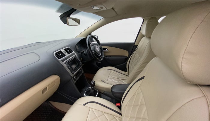 2016 Volkswagen Ameo HIGHLINE1.5L, Diesel, Manual, 1,17,305 km, Right Side Front Door Cabin