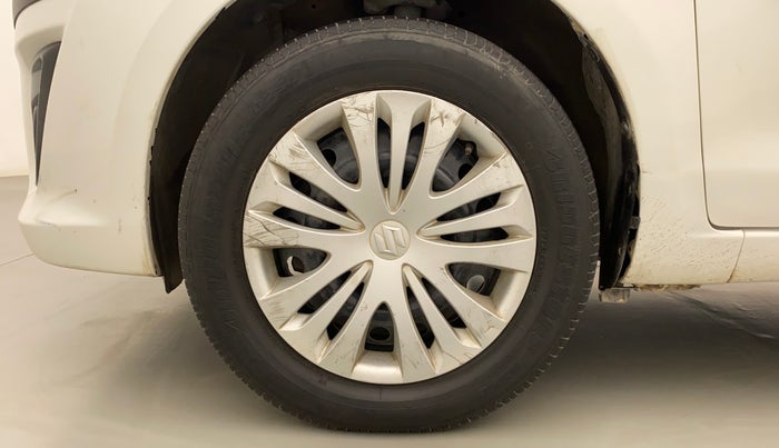 2012 Maruti Ertiga VDI, Diesel, Manual, 1,38,231 km, Left Front Wheel