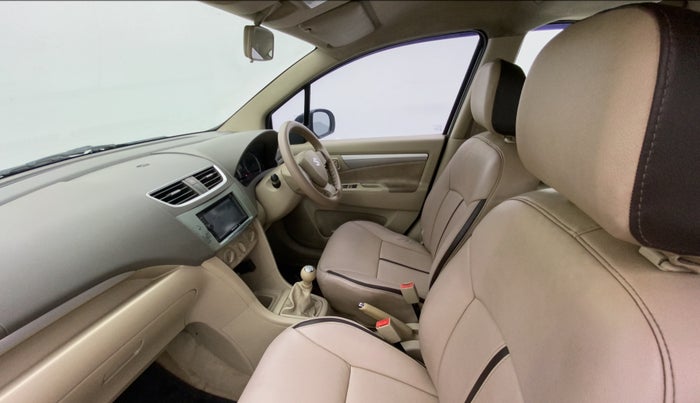 2012 Maruti Ertiga VDI, Diesel, Manual, 1,38,231 km, Right Side Front Door Cabin