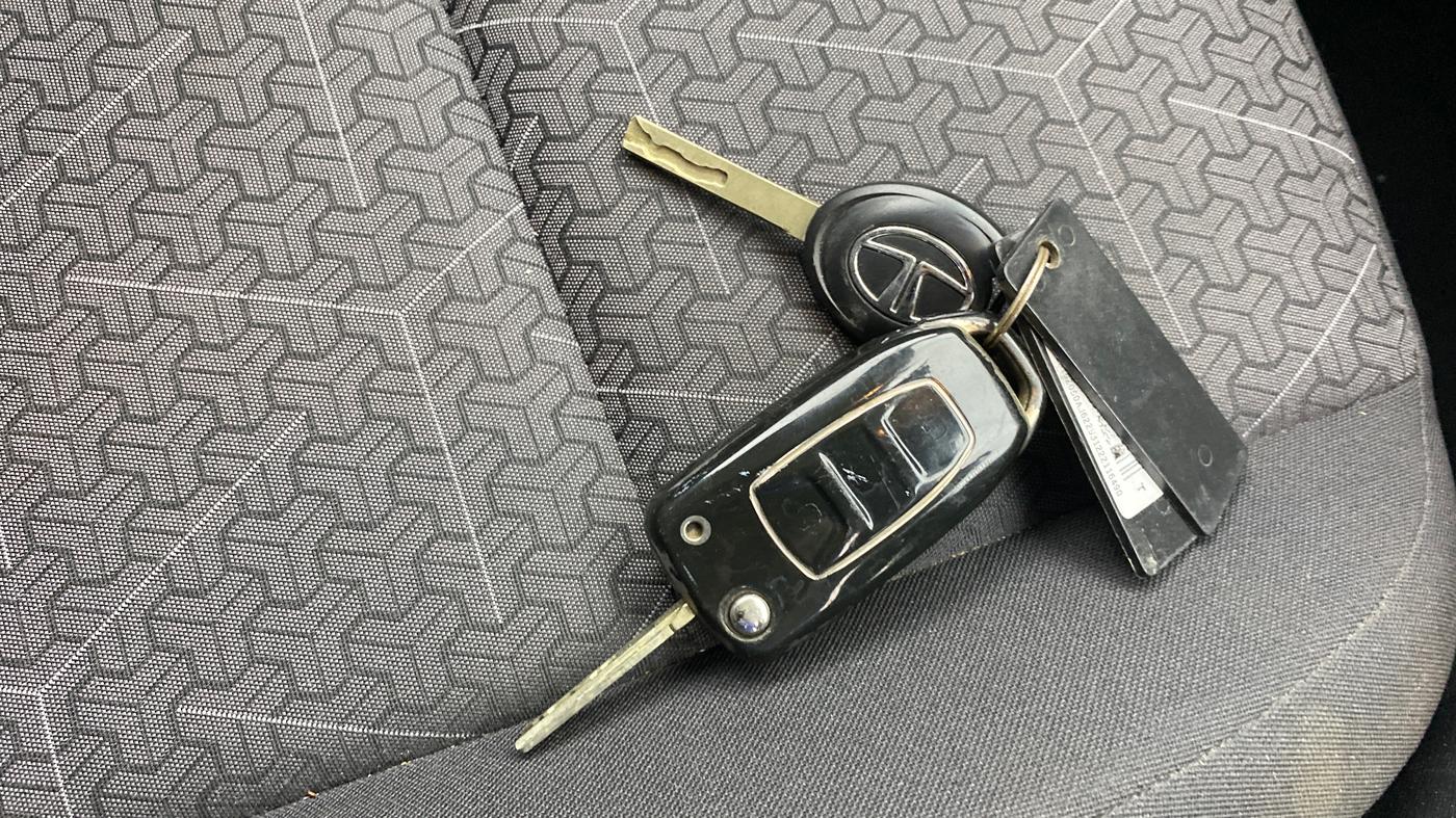 2023 Tata PUNCH ADVENTURE MT, Petrol, Manual, 83,167 km, Key Close Up