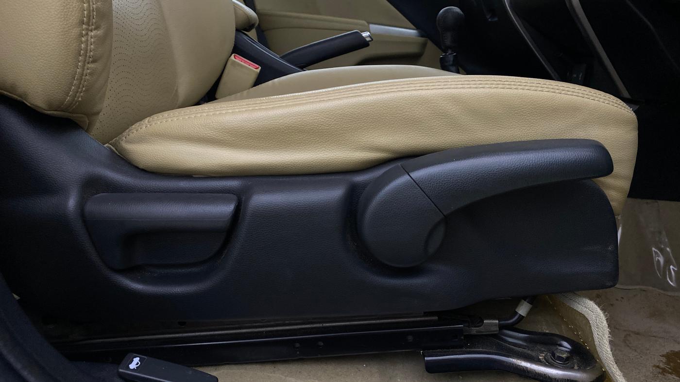 2015 Honda City 1.5L I-VTEC VX, Petrol, Manual, 72,230 km, Driver Side Adjustment Panel