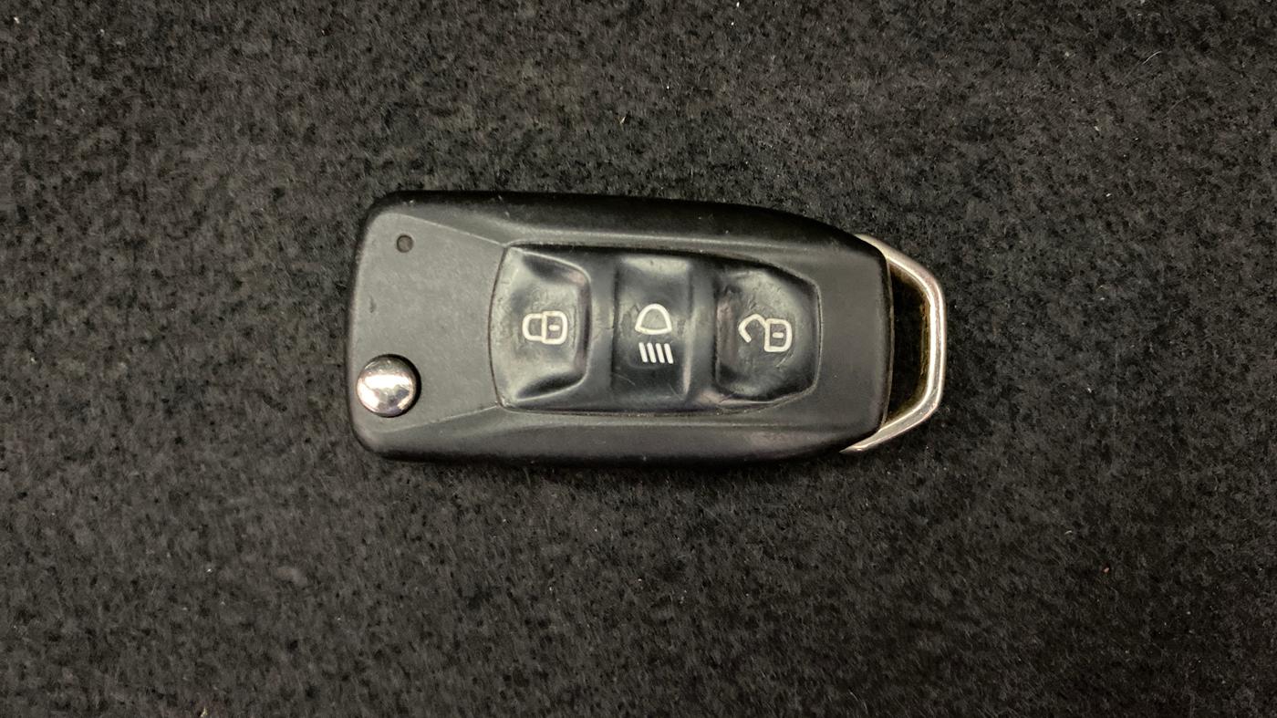 2019 Tata Tiago XZ PLUS PETROL, Petrol, Manual, 33,048 km, Key Close Up