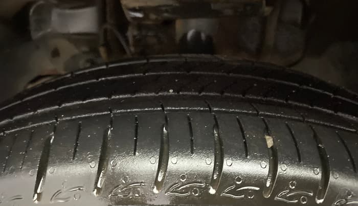 2019 Tata Tiago XZ PLUS PETROL, Petrol, Manual, 33,048 km, Left Front Tyre Tread