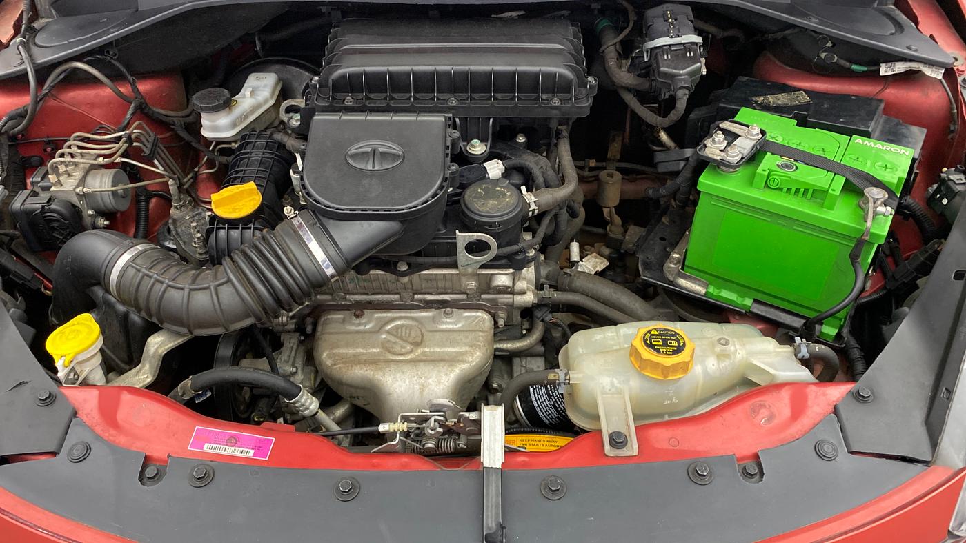 2019 Tata Tiago XZ PLUS PETROL, Petrol, Manual, 33,048 km, Engine View