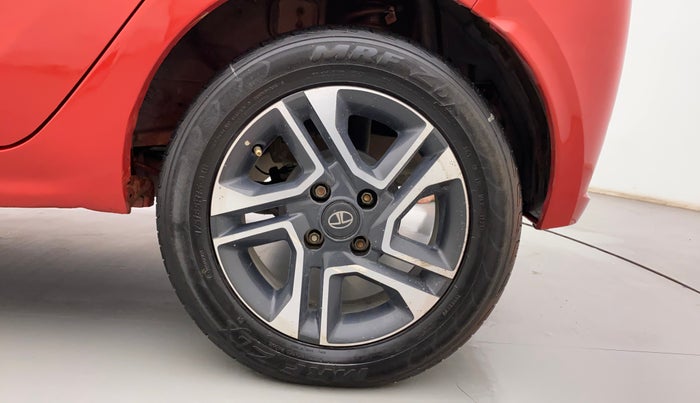 2020 Tata Tiago XZA+ DUAL TONE 1.2RTN, Petrol, Automatic, 68,784 km, Left Rear Wheel