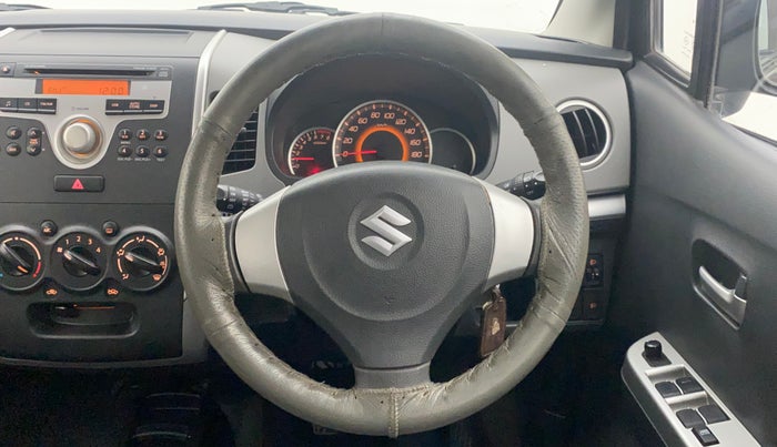 2011 Maruti Wagon R 1.0 VXI, Petrol, Manual, 24,697 km, Steering Wheel Close Up