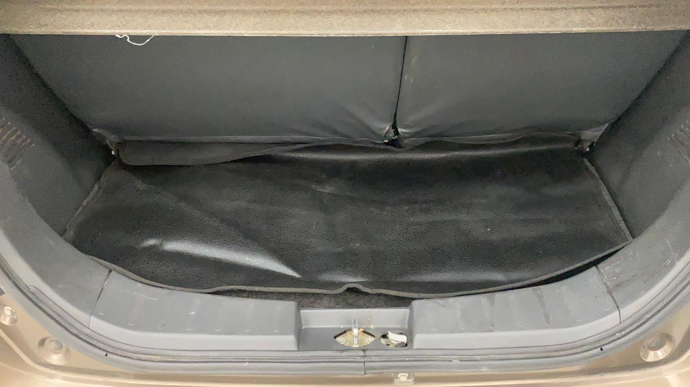 2011 Maruti Wagon R 1.0 VXI, Petrol, Manual, 24,697 km, Boot Inside