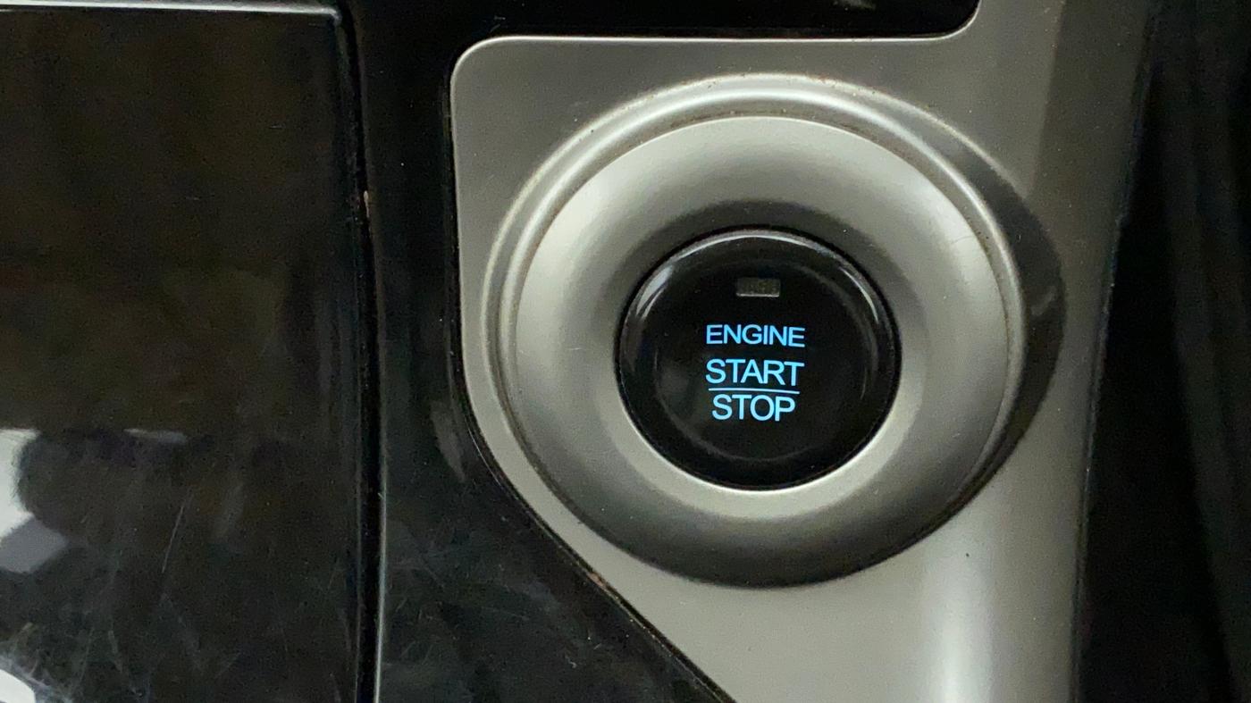 2021 Mahindra XUV500 W11(O), Diesel, Manual, 19,913 km, Keyless Start/ Stop Button