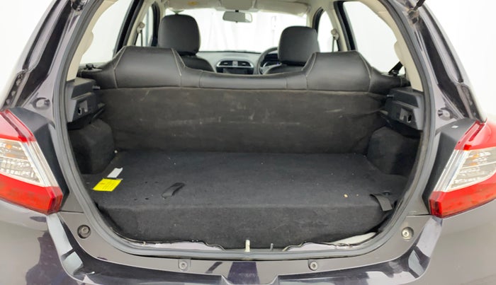 2023 Tata Tiago XZ PLUS CNG, CNG, Manual, 35,408 km, Boot Inside