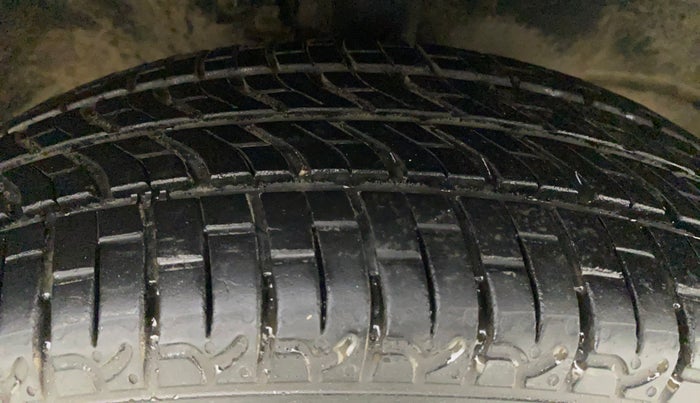2013 Maruti Wagon R 1.0 VXI, Petrol, Manual, 35,895 km, Right Front Tyre Tread