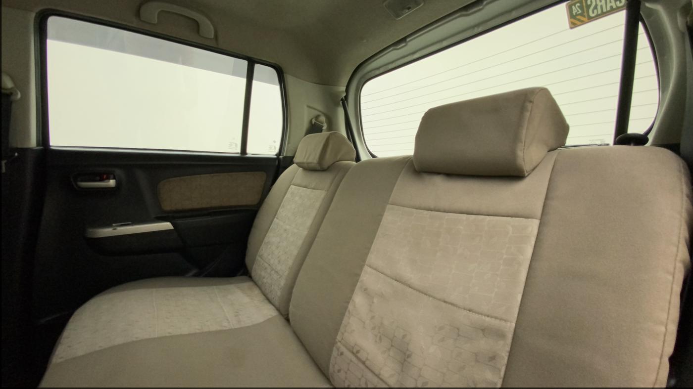 2013 Maruti Wagon R 1.0 VXI, Petrol, Manual, 35,895 km, Right Side Rear Door Cabin
